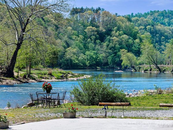 150 Rollins Road, Marshall, NC 28753