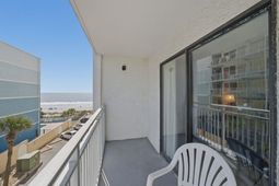 1207 S Ocean Blvd. S photo 4