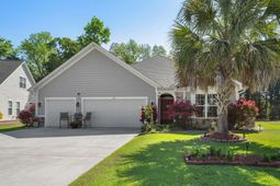 132 Rivers Edge Dr. photo 4