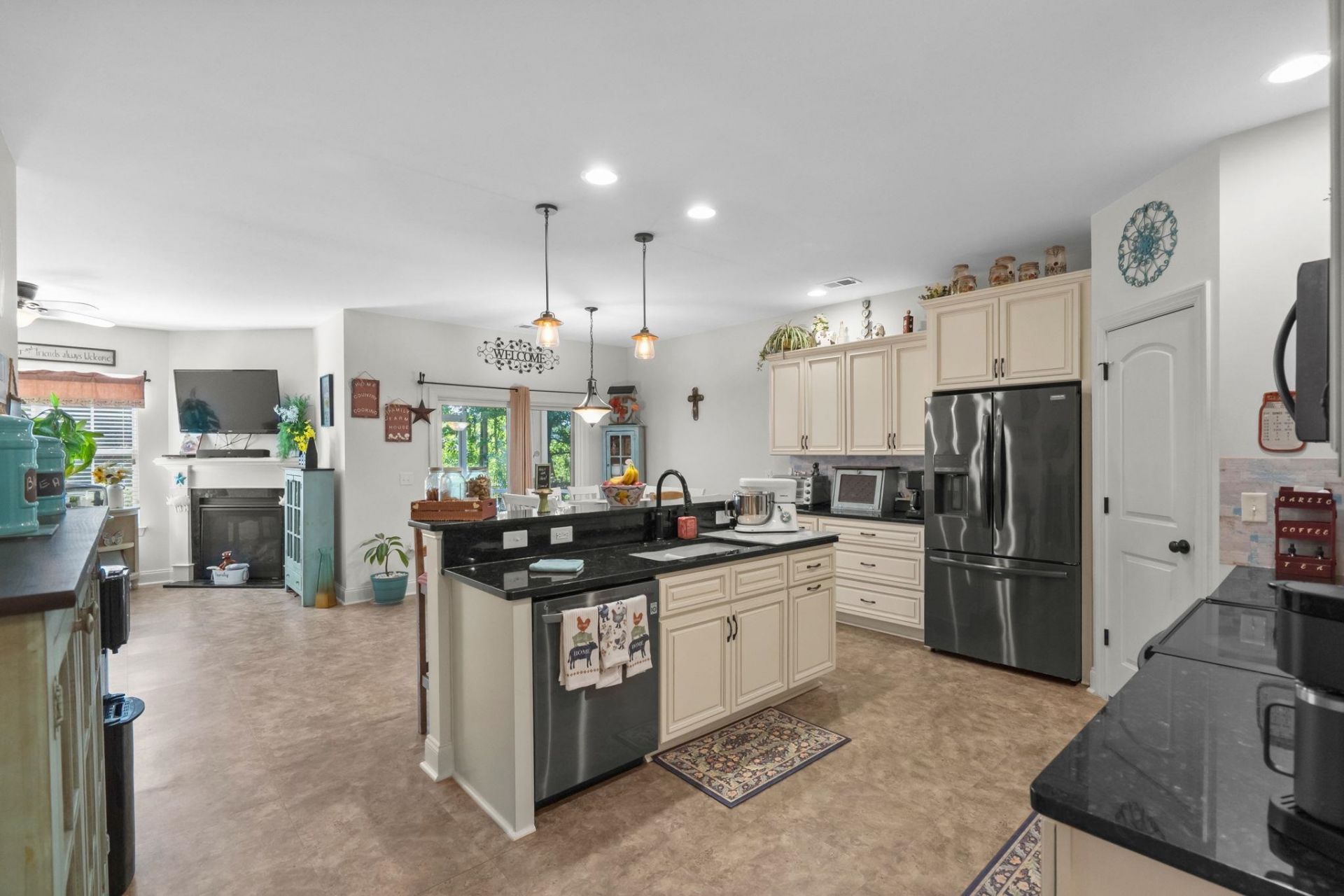 132 Rivers Edge Dr. Photo 9