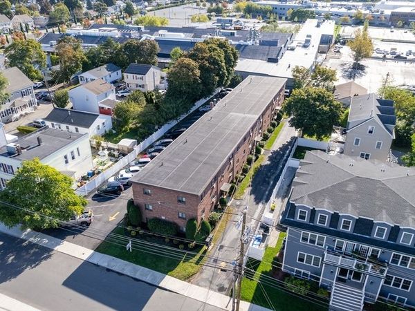 146 Willow Street, Unit 32, Waltham, MA 02453