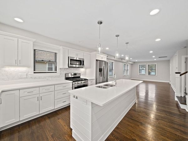 37 Bay State Road, Unit 37, Quincy, MA 02171