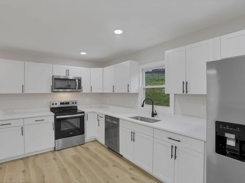 318 N Pleasant Street, New Lexington, OH 43764 Photo 12