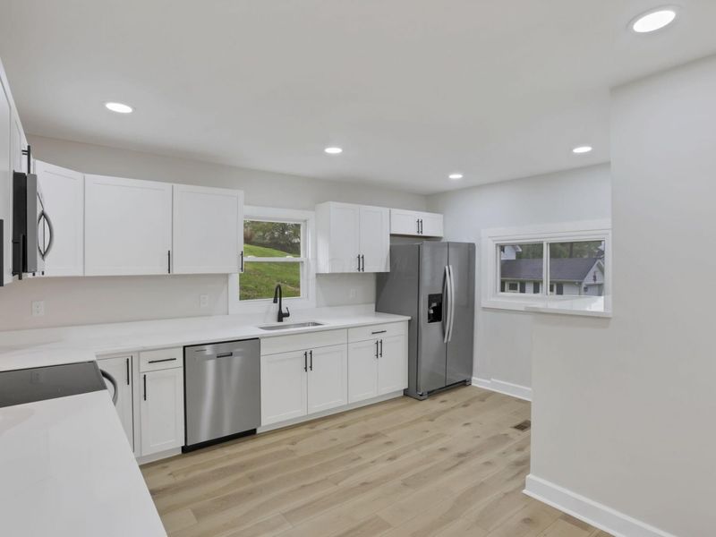 318 N Pleasant Street, New Lexington, OH 43764 Photo 9