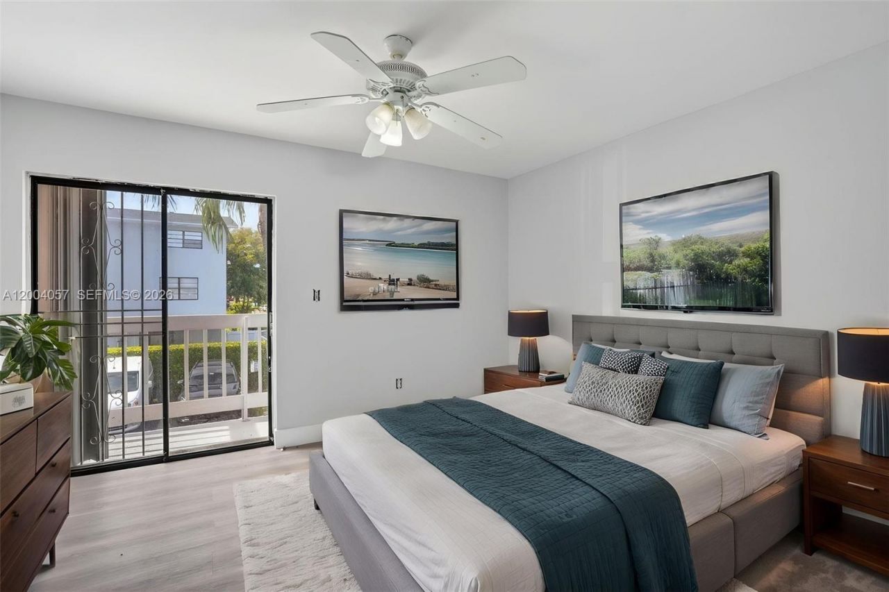 2276 W 56th St , Unit 109, Hialeah, FL 33016 Photo