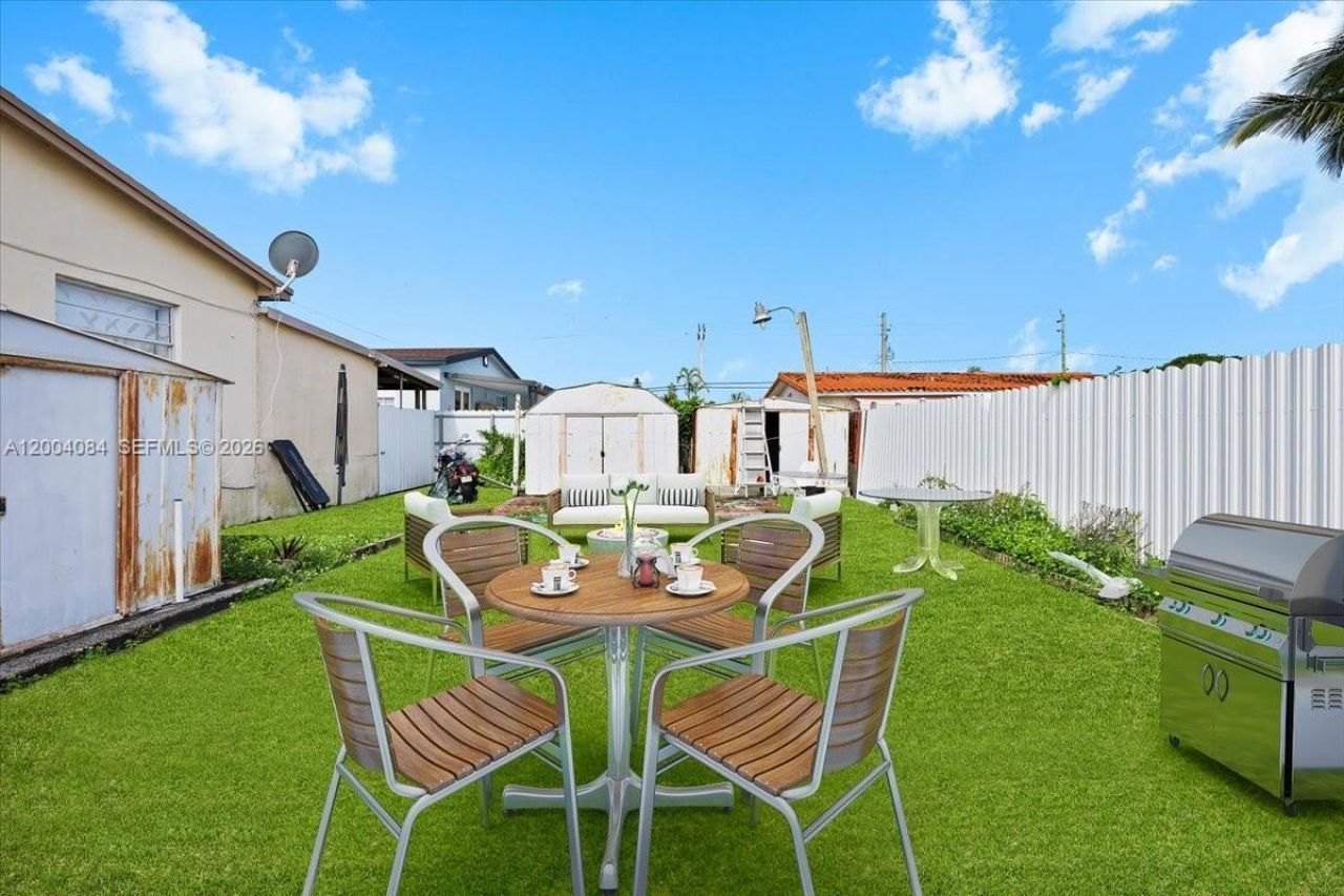 9025 SW 36th St , Miami, FL 33165 Photo