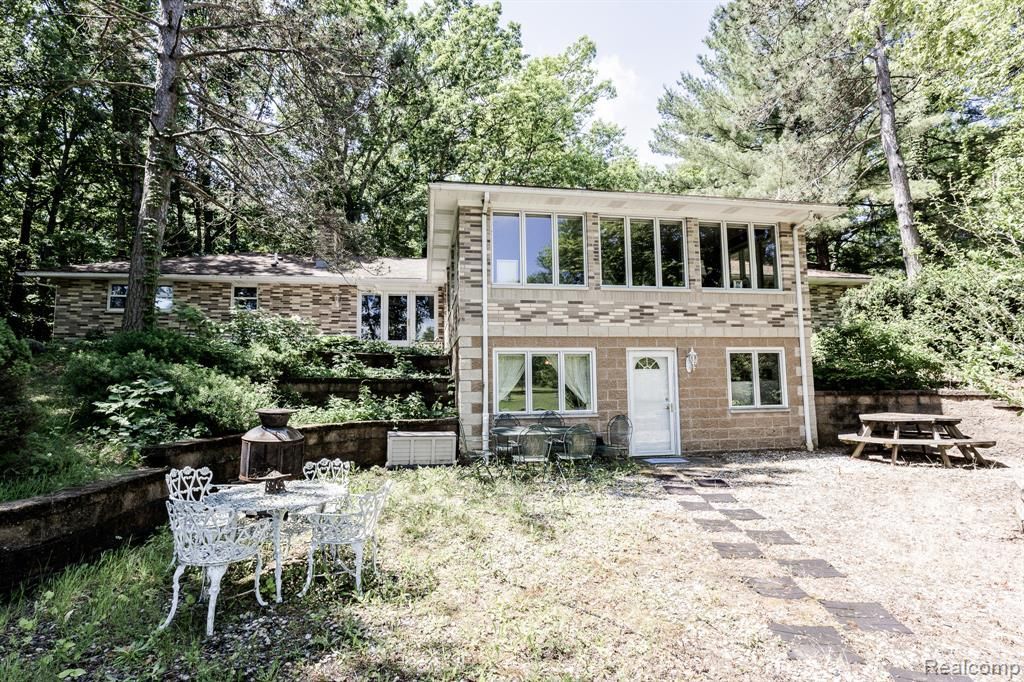8197 Irish Road, Millington Township, MI 48746 Main Photo