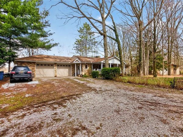 8197 Irish Road, Millington Twp, MI 48746