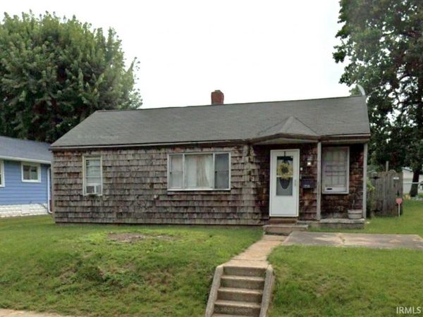 1718 S COURTLAND Avenue, Kokomo, IN 46902