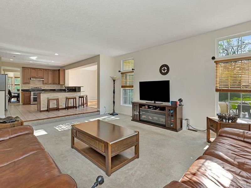 5742 Woodmansee Way, Liberty Township, OH 45011 Photo 14