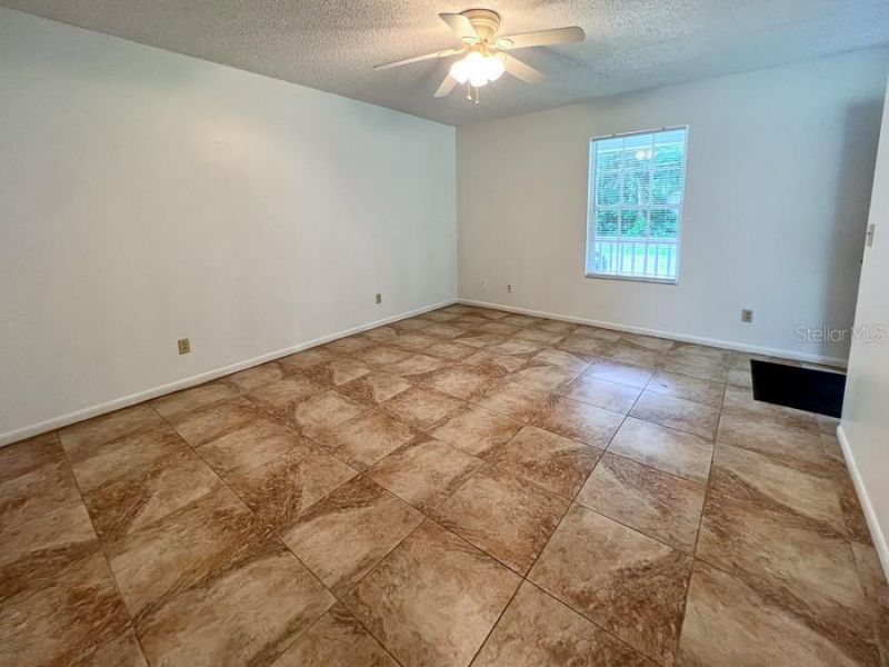 5601 Avenue H , Unit 2, Mc Intosh, FL 32664 Photo