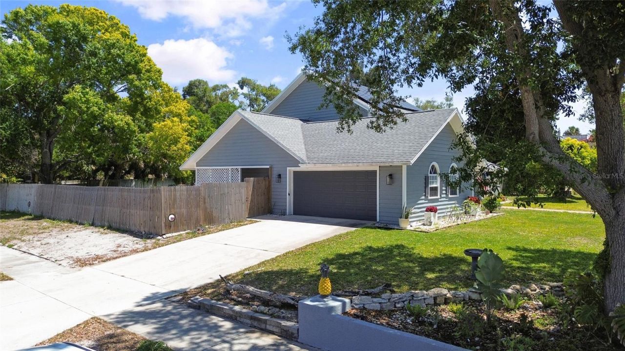 7303 Manatee Street, Sarasota, FL 34243 Photo