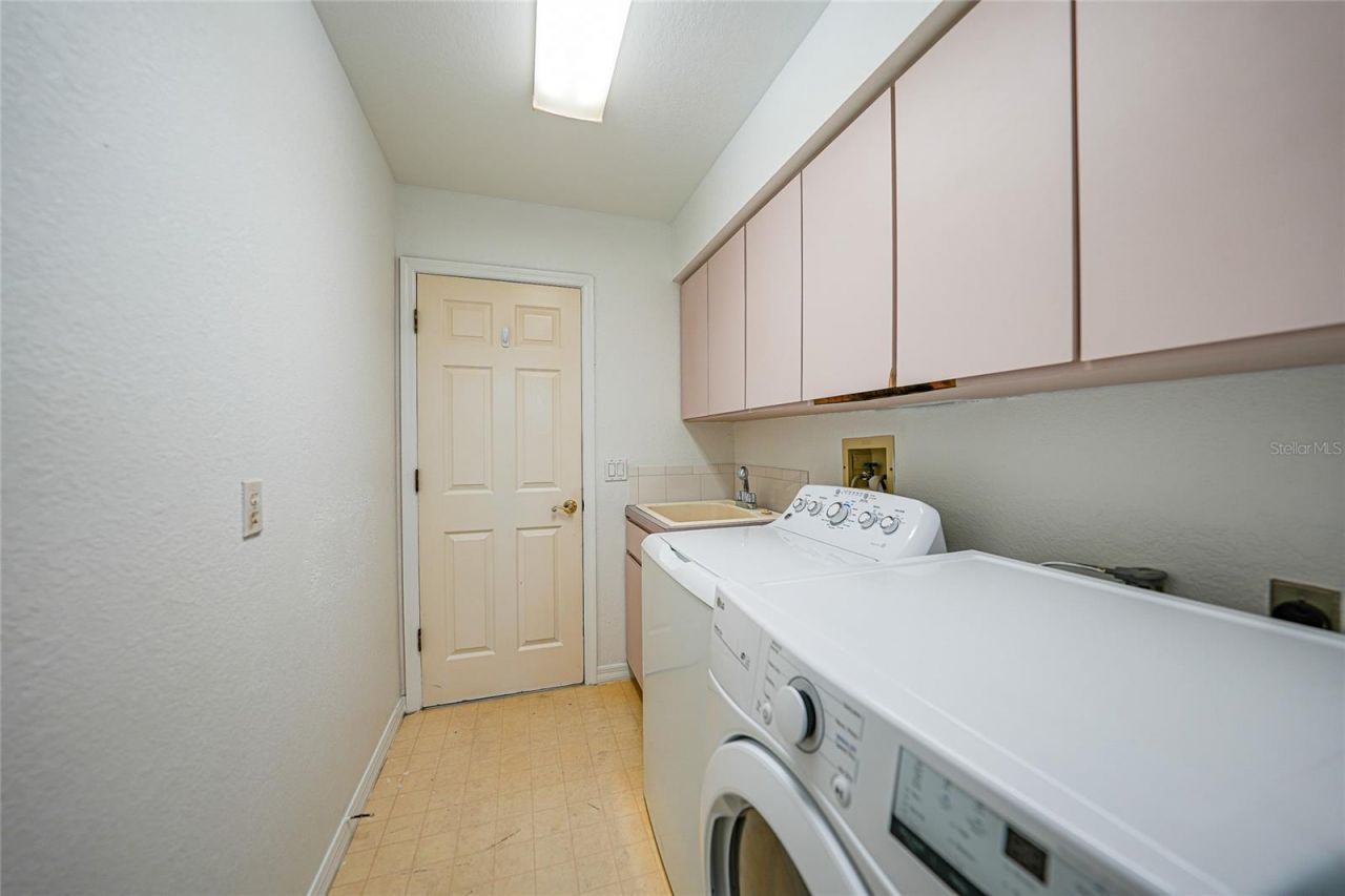 64 Sportsman Court , Rotonda West, FL 33947 Photo