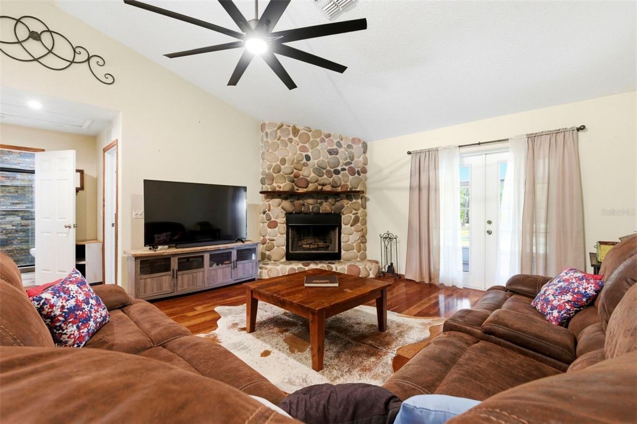 1115 410th Court E, Myakka City, FL 34251 Photo