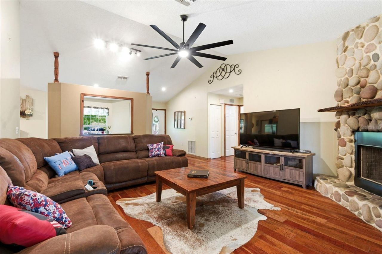1115 410th Court E, Myakka City, FL 34251 Photo