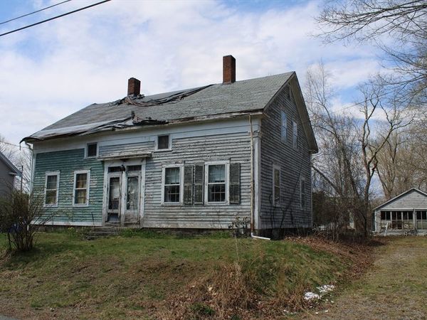 17-19 Bacon Square, Plainville, MA 02762