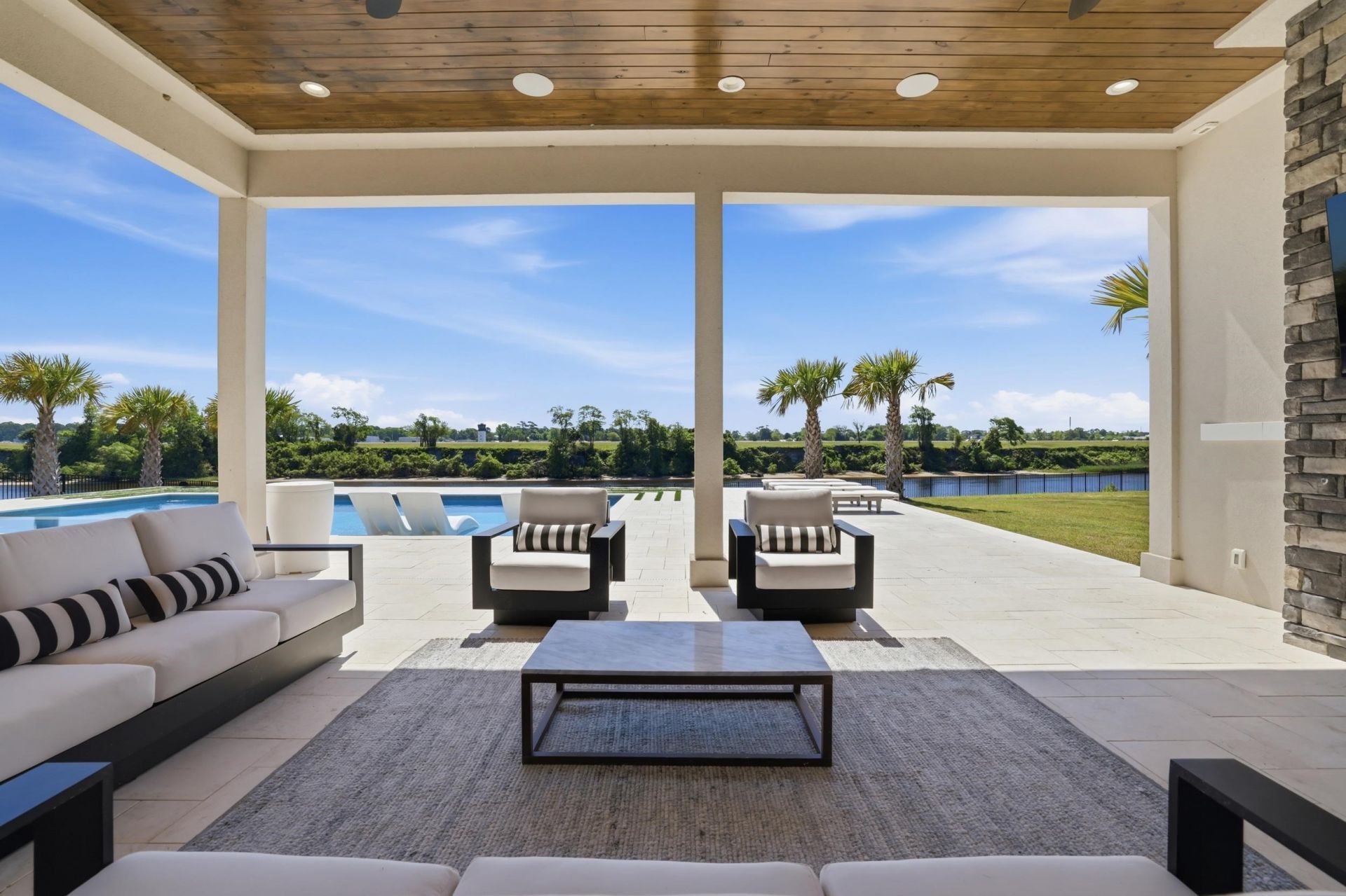 180 Bay Ridge Dr. Photo 73