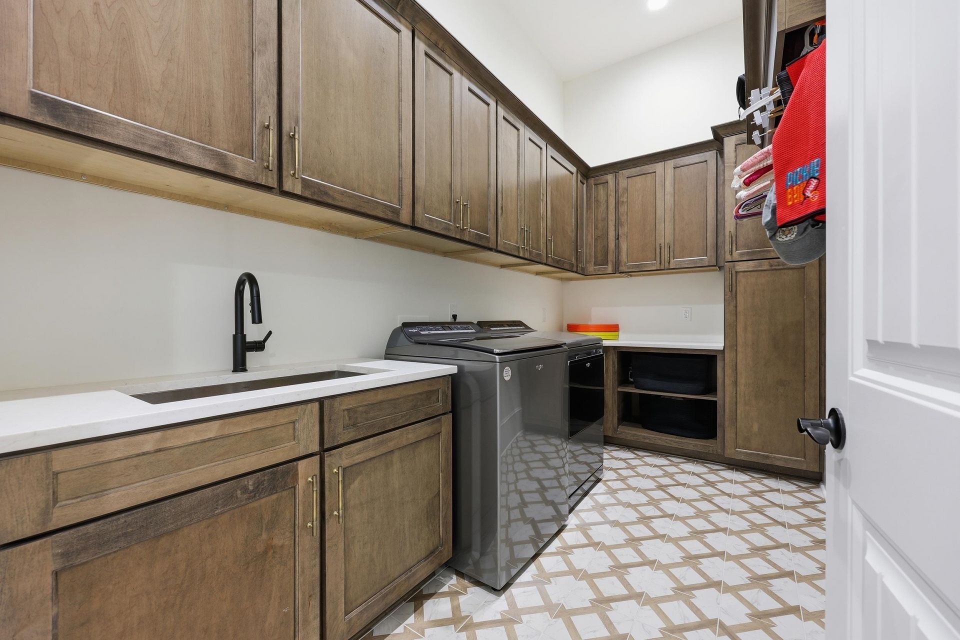 180 Bay Ridge Dr. Photo 99