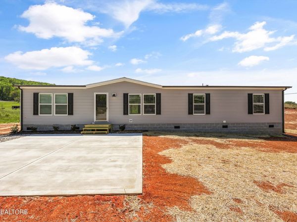 206 Edgewood Drive, Sweetwater, TN 37874