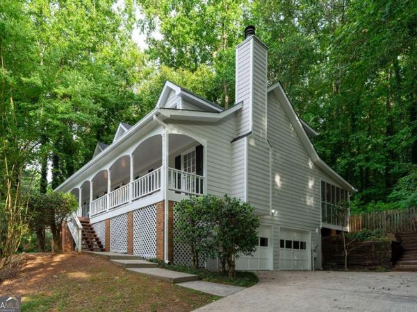 2568 N Arbor Trail, Marietta, GA 30066