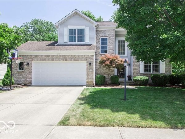 8805 Providence Drive, Fishers, IN 46038