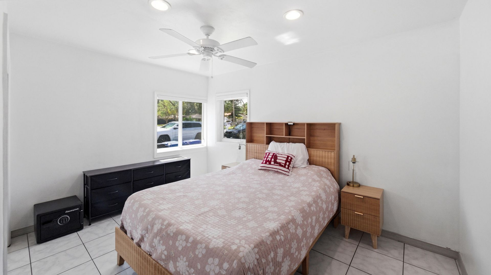 1234 NW 7th Avenue, Fort Lauderdale, FL 33311 Photo