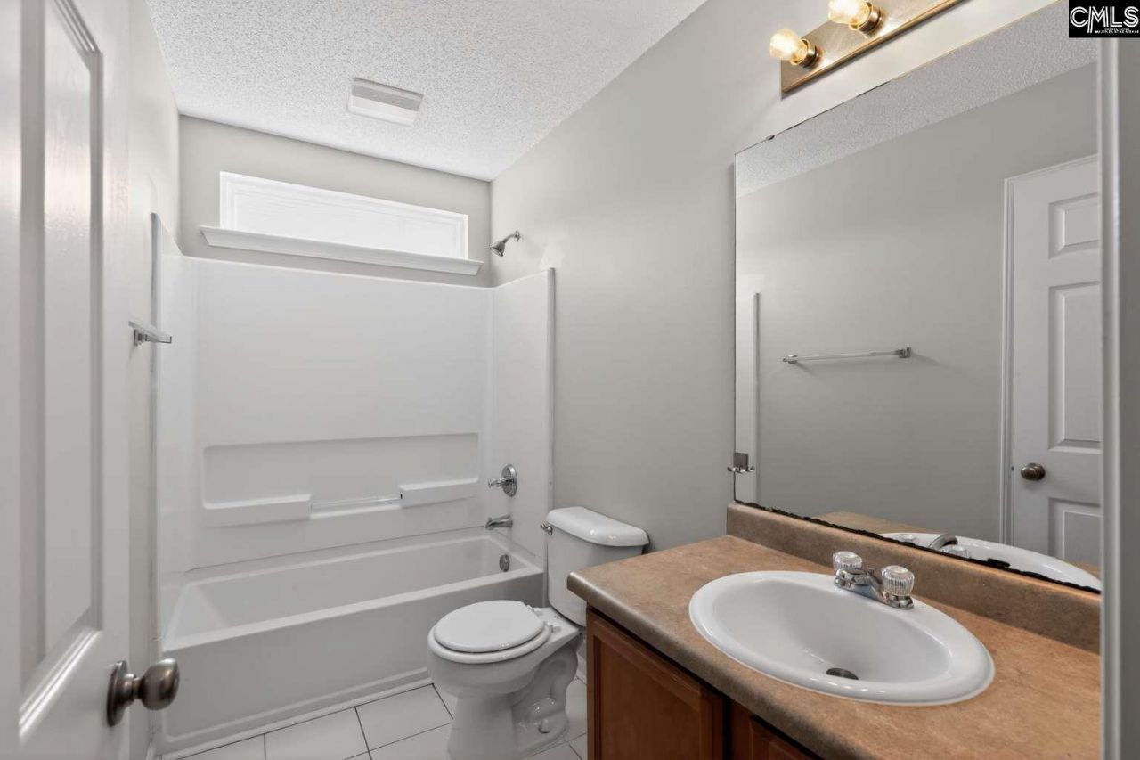 141 Kingston Ridge Drive  Photo 22