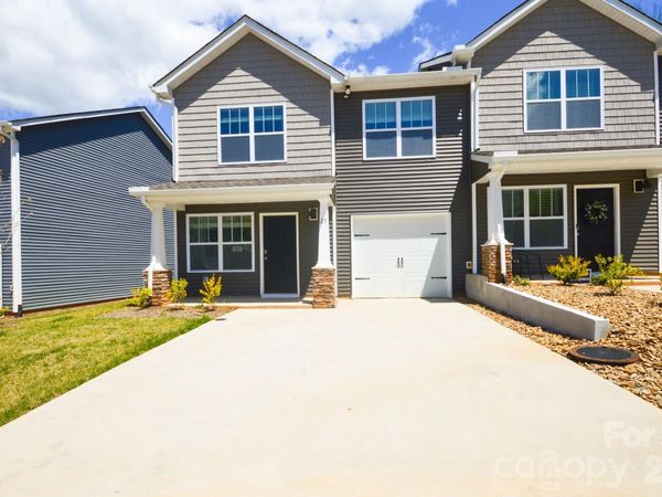 24 Cain Hollow Way , Asheville, NC 28806