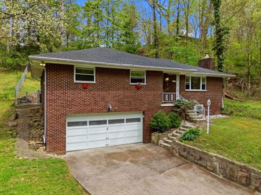 3112 Ferguson Road, Huntington, WV 25705