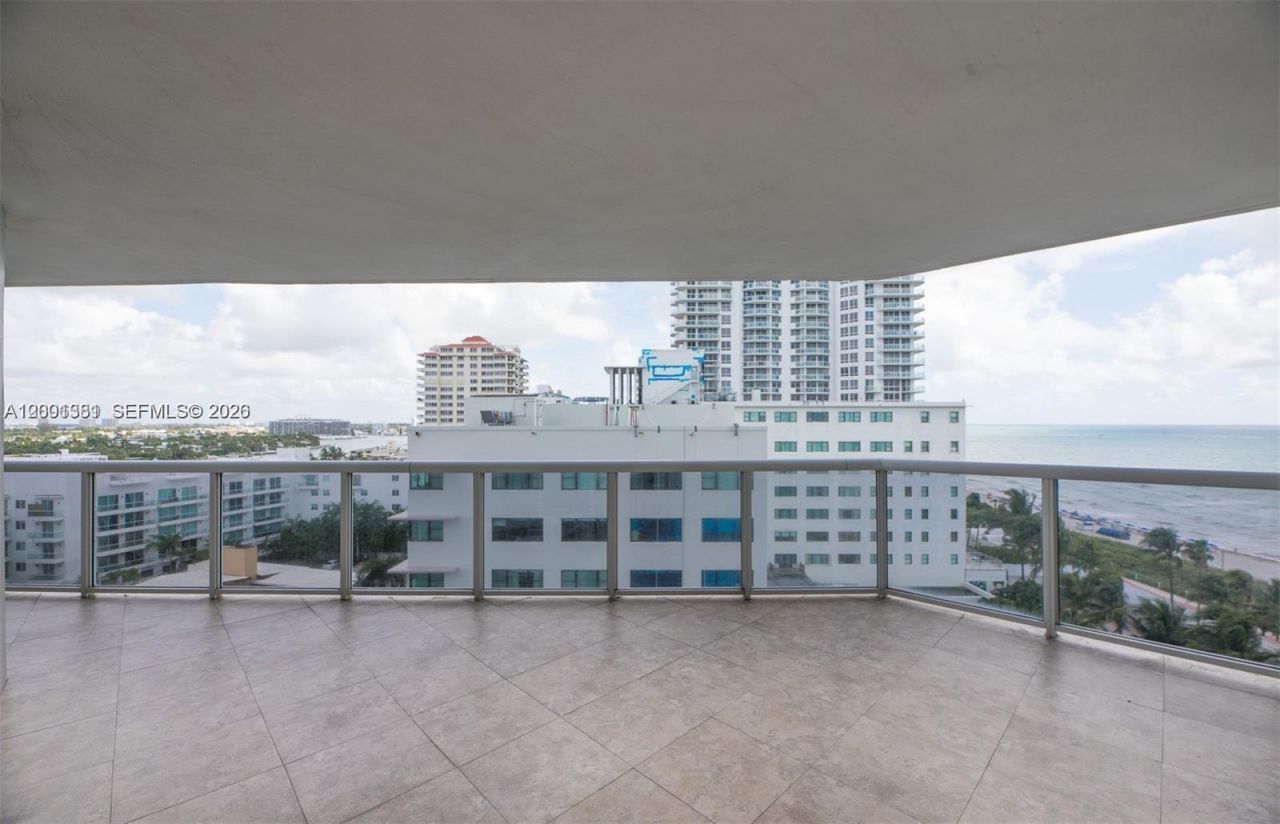6301 Collins Ave , Unit 2008, Miami Beach, FL 33141 Photo