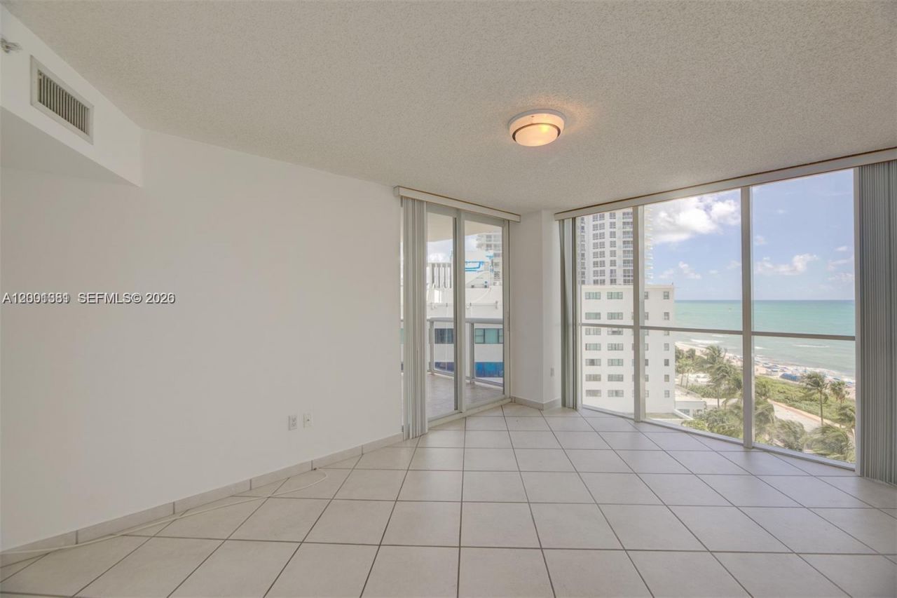 6301 Collins Ave , Unit 2008, Miami Beach, FL 33141 Photo
