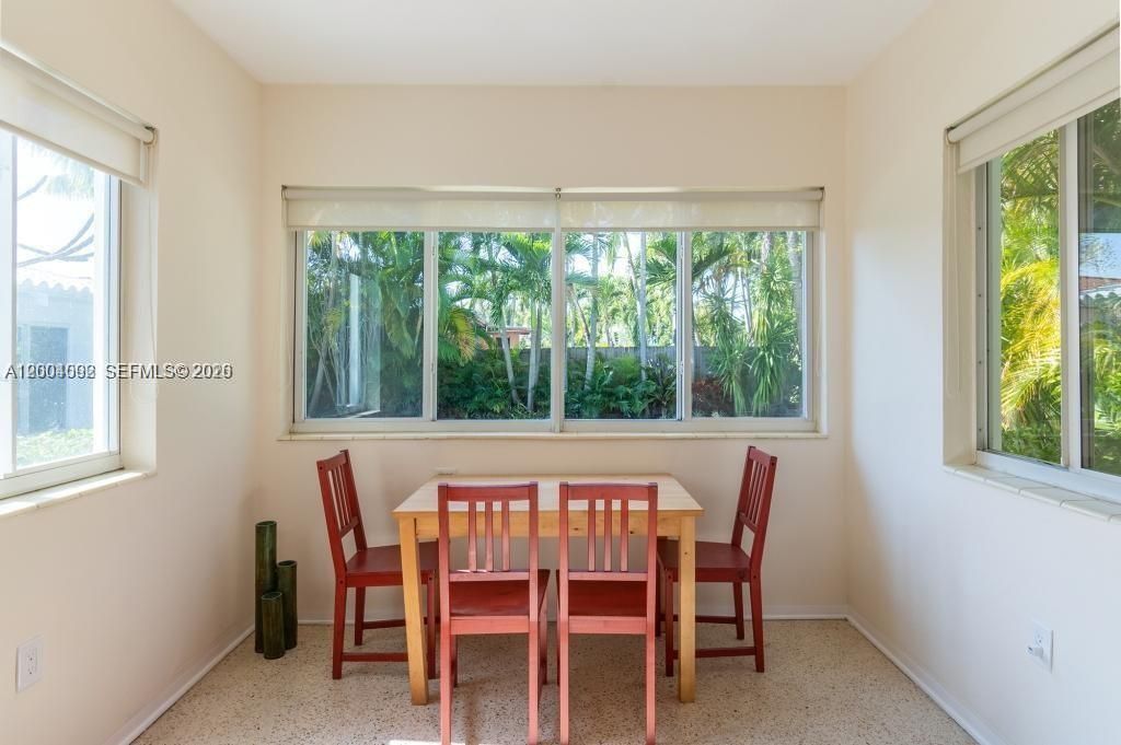 1123 Bay Dr, Miami Beach, FL 33141 Photo
