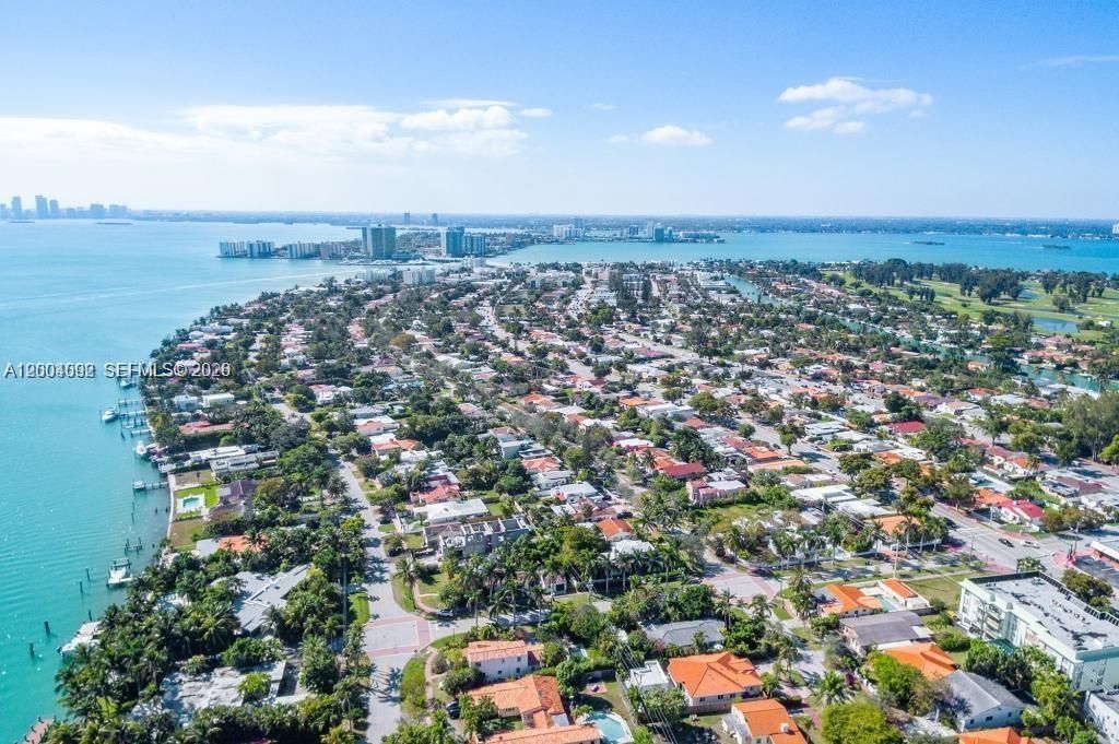 1123 Bay Dr, Miami Beach, FL 33141 Photo