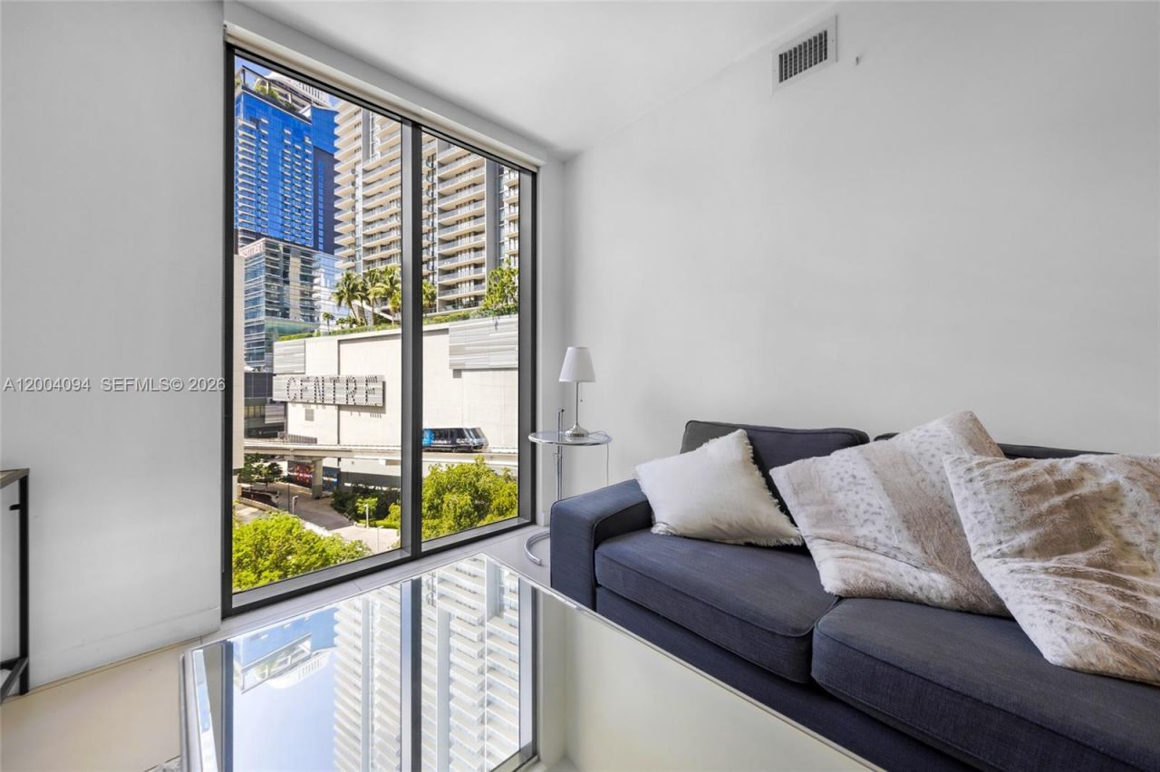 31 SE 6th St , Unit 907, Miami, FL 33131 Photo