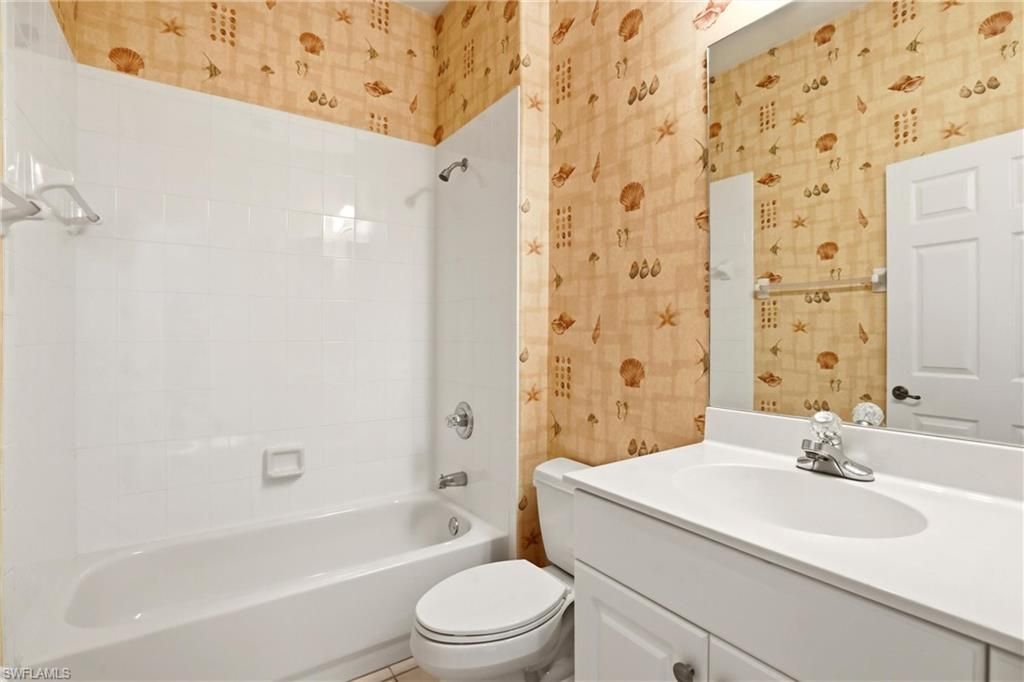 566 Vintage Reserve Ln , Unit #21-D, Naples, FL 34119 Photo