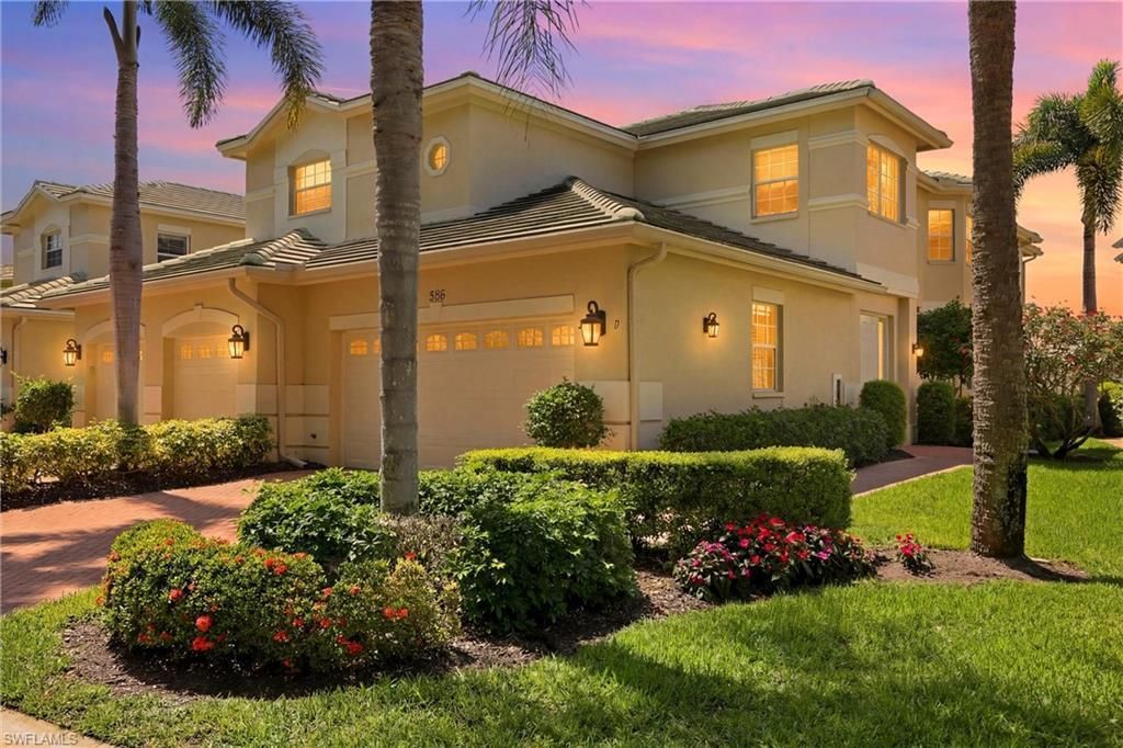 566 Vintage Reserve Ln, Unit #21-D, Naples, FL 34119 Photo