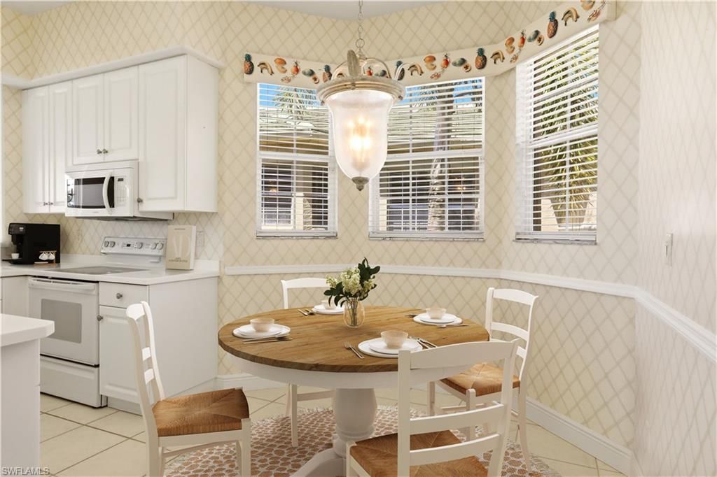 566 Vintage Reserve Ln , Unit #21-D, Naples, FL 34119 Photo