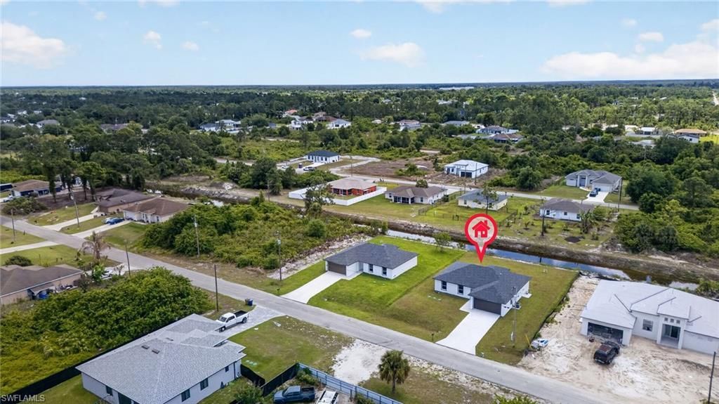 702 Carbon St E, Lehigh Acres, FL 33974 Photo