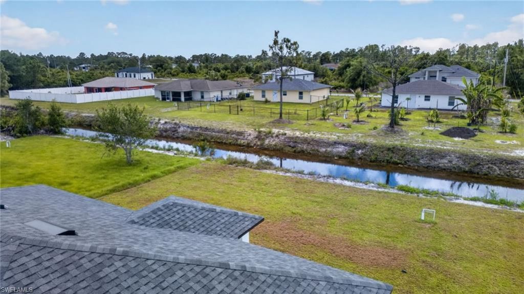 702 Carbon St E, Lehigh Acres, FL 33974 Photo