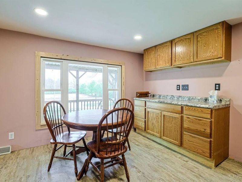 9533 Stephen Young Road, Somers Twp, OH 45311 Photo 11