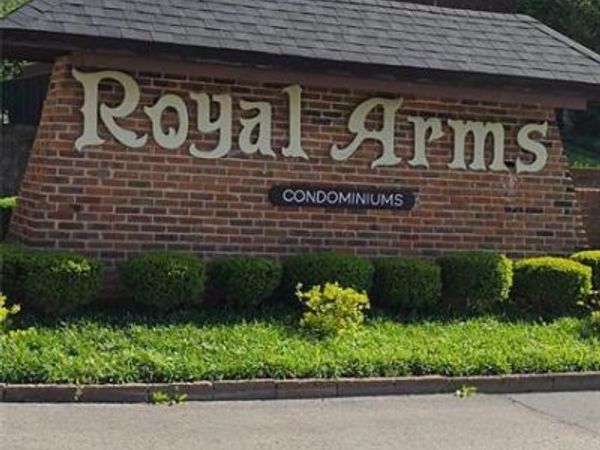 7939 Royal Arms Court , St Louis, MO 63123