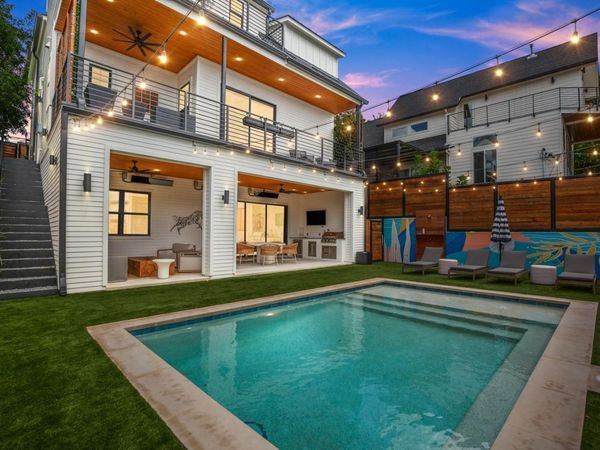 2005 E 8th ST, Unit 1, Austin, TX 78702