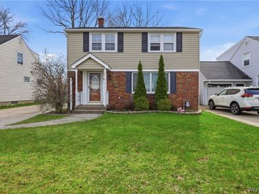 74 Sherwin Drive , Tonawanda, NY 14150