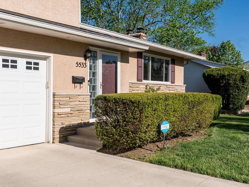 5533 Redwood Road, Columbus, OH 43229 Photo 3