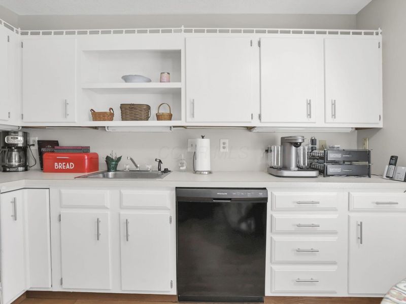 524 W Broadway , Granville, OH 43023 Photo 12