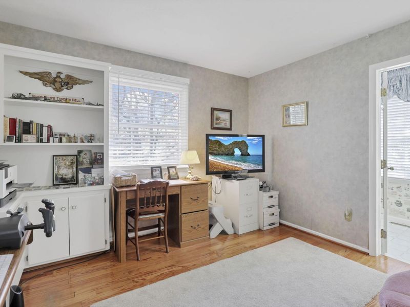 524 W Broadway , Granville, OH 43023 Photo 18