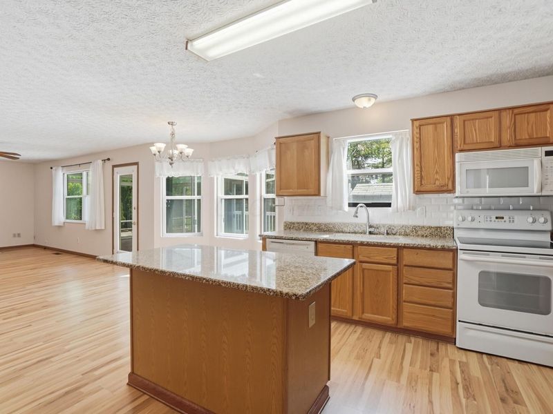 233 Dogwood Drive , Delaware, OH 43015 Photo 16