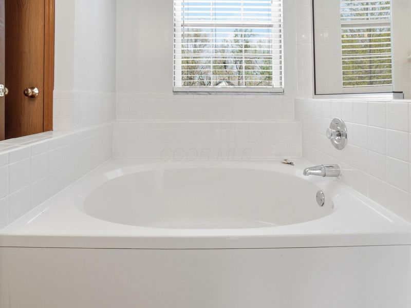 233 Dogwood Drive , Delaware, OH 43015 Photo 29