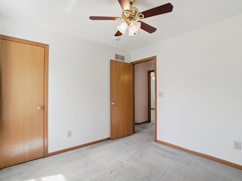 233 Dogwood Drive , Delaware, OH 43015 Photo 33