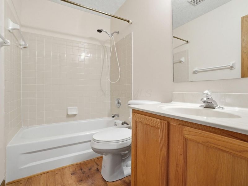 233 Dogwood Drive , Delaware, OH 43015 Photo 37